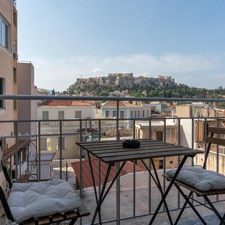 Luxury Apartment Overlooking The Citadel Of Tsakas Athen Exterior foto